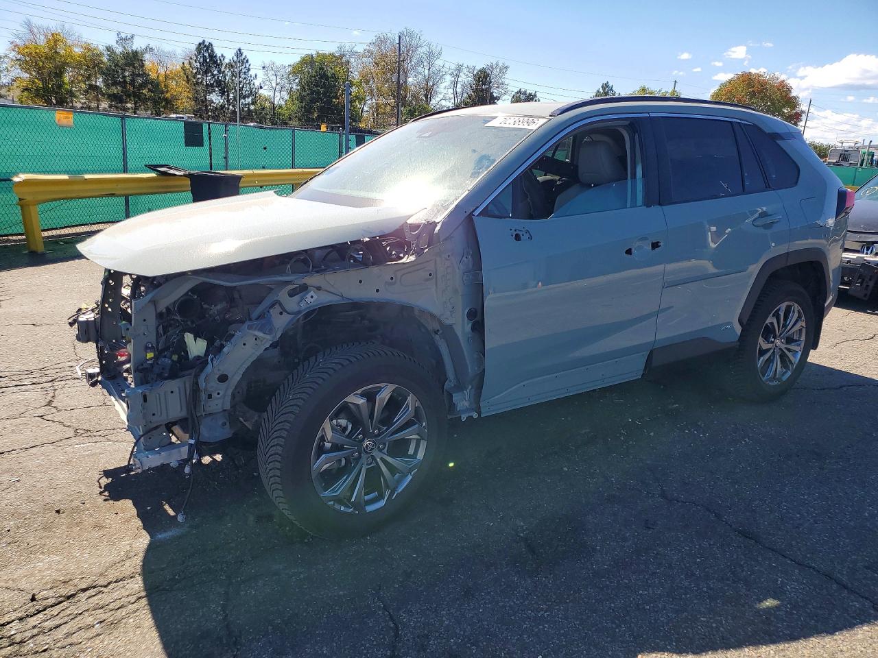 2022 TOYOTA RAV4 XLE PREMIUM | 4T3B6RFV1NU070687 | UPCARS