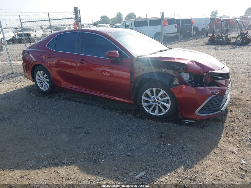 2021 TOYOTA CAMRY LE | 4T1C11AKXMU604424 | UPCARS