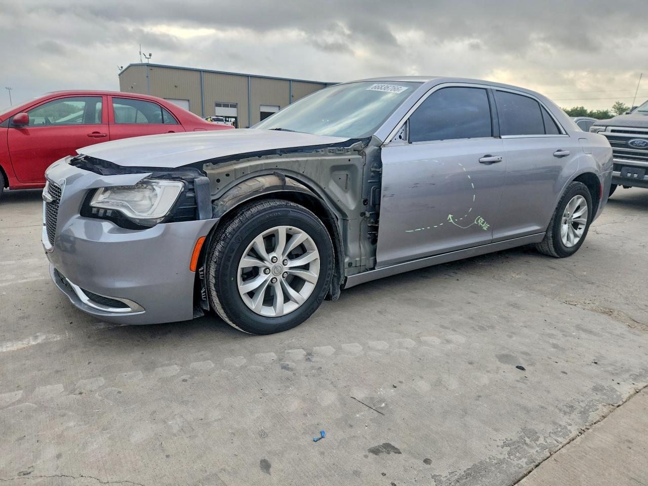 2015 CHRYSLER 300 LIMITED | 2C3CCAAGXFH813960 | UPCARS