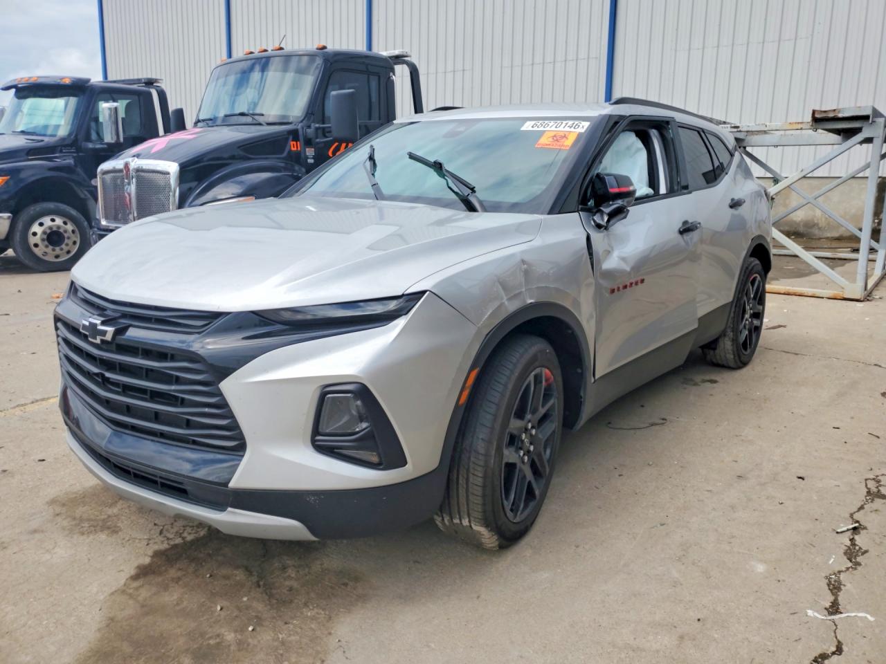 2021 CHEVROLET BLAZER 2LT | 3GNKBCRS9MS586826 | UPCARS