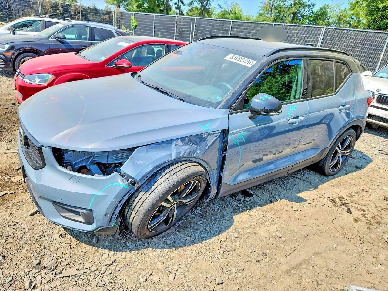 2020 VOLVO XC40 T5 R-DESIGN | YV4162UM2L2288914 | UPCARS