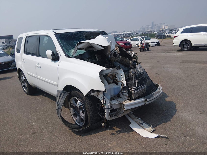 2015 HONDA PILOT SE | 5FNYF4H32FB061674 | UPCARS