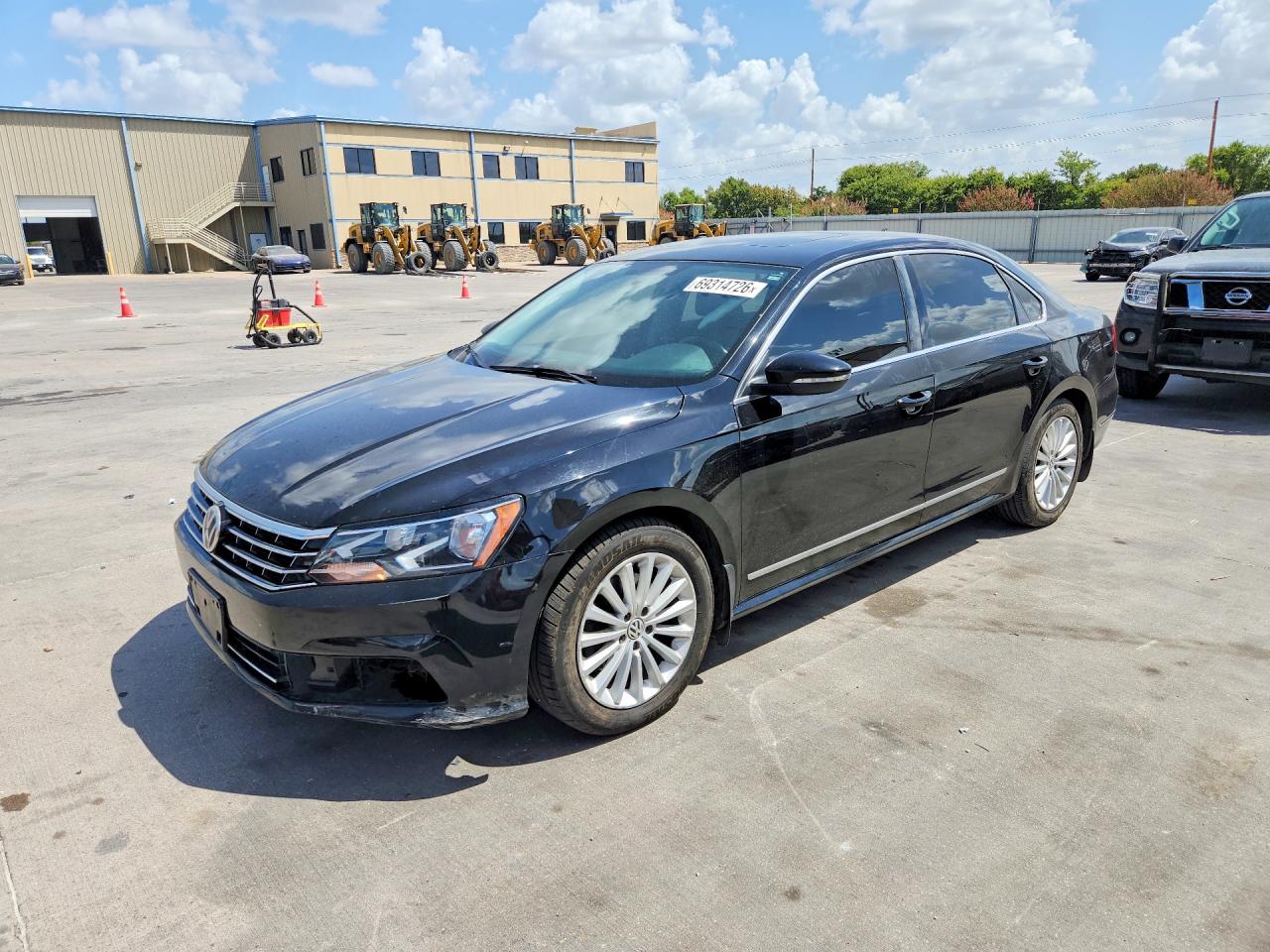 2016 VOLKSWAGEN PASSAT SE | 1VWBT7A3XGC066711 | UPCARS