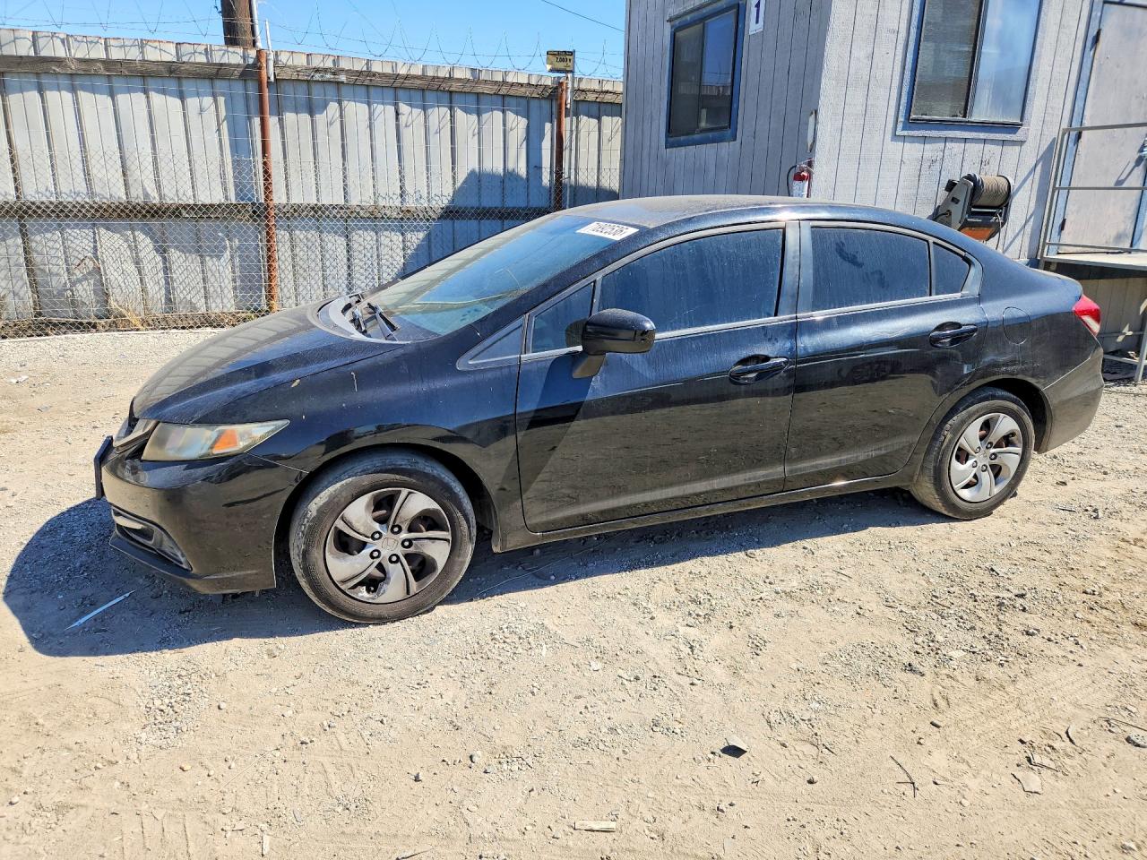 2015 HONDA CIVIC LX | 19XFB2F54FE211558 | UPCARS