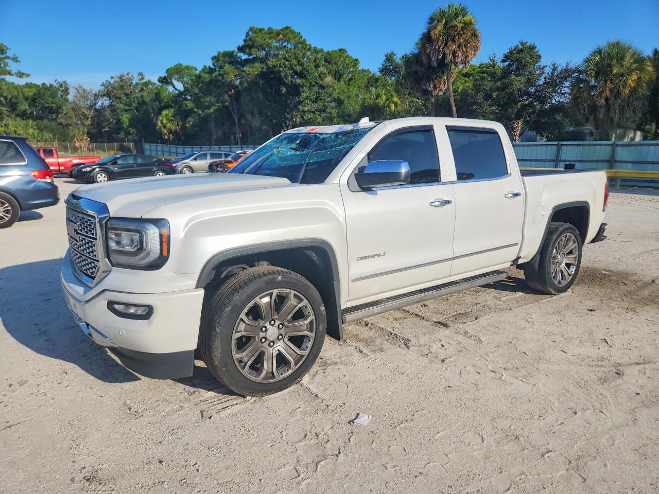 2018 GMC SIERRA K1500 DENALI | 3GTU2PEJ5JG583183 | UPCARS