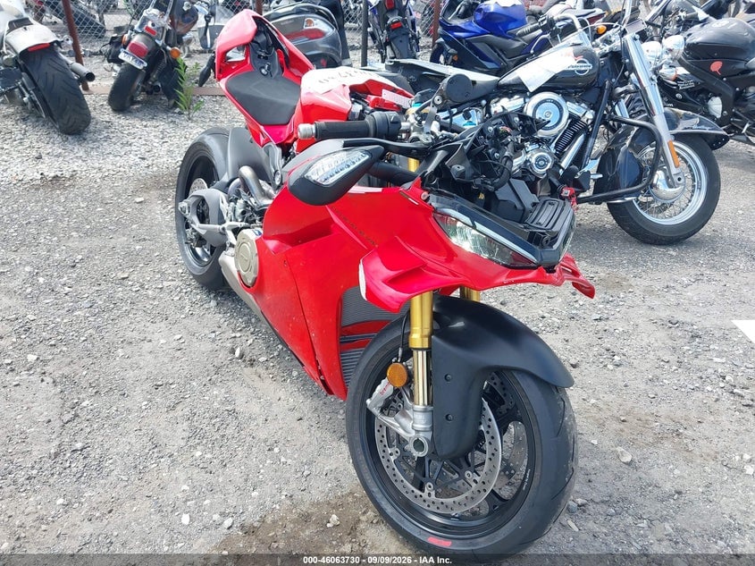 2025 DUCATI PANIGALE V4/V4S | ZDMDAG6W0SB004113 | UPCARS