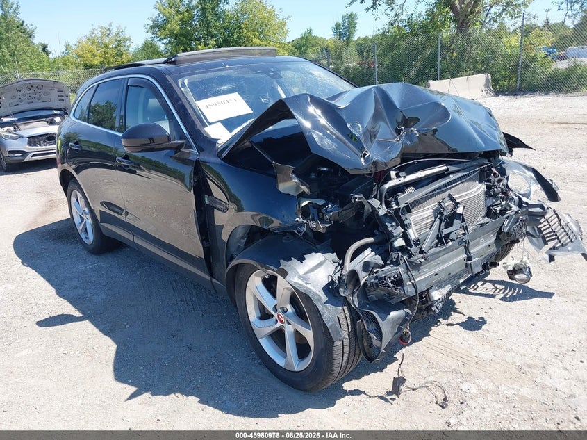 2019 JAGUAR F-PACE 25T PREMIUM | SADCJ2FX9KA616310 | UPCARS