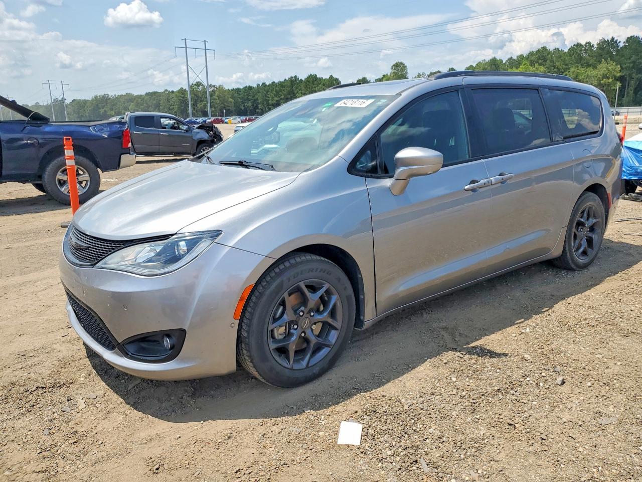 2019 CHRYSLER PACIFICA TOURING L PLUS | 2C4RC1EGXKR639781 | UPCARS