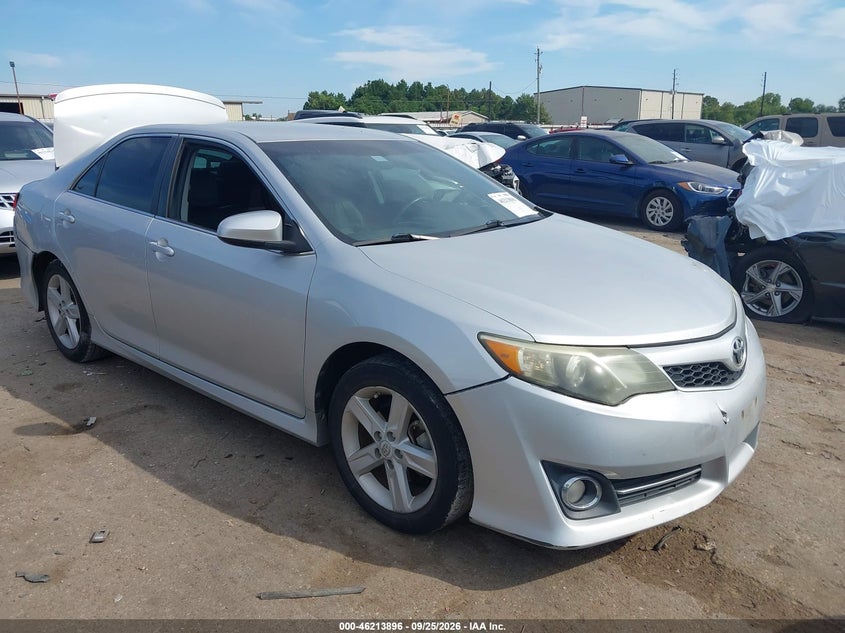 2014 TOYOTA CAMRY SE | 4T1BF1FK4EU758618 | UPCARS
