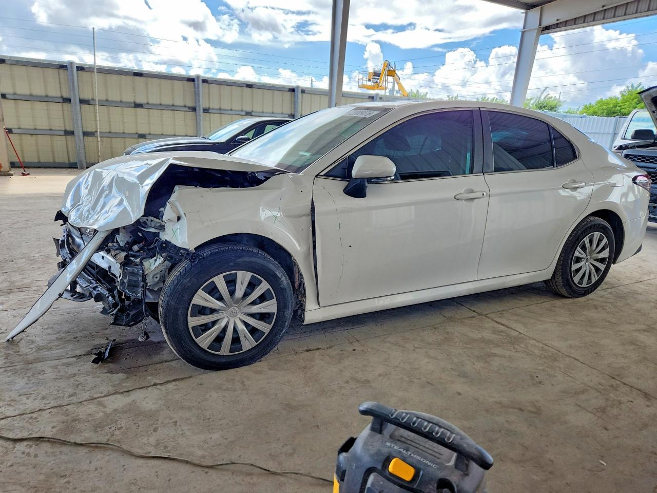 2022 TOYOTA CAMRY LE | 4T1H31AK3NU572966 | UPCARS