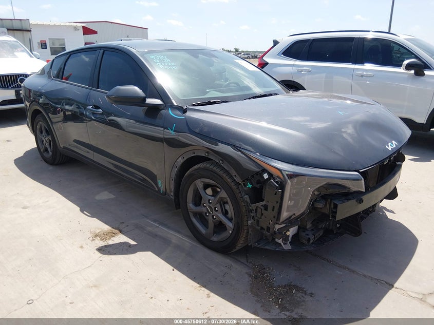 2025 KIA K4 LXS | 3KPFT4DE3SE115197 | UPCARS