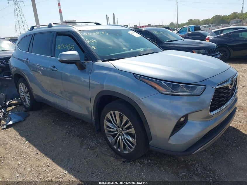 2023 TOYOTA HIGHLANDER PLATINUM | 5TDKDRBH2PS004790 | UPCARS