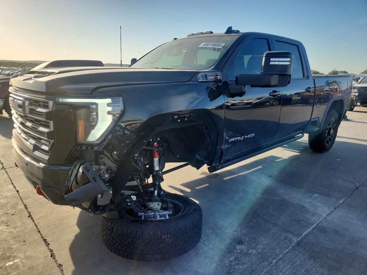 2026 GMC SIERRA K2500 AT4 | 1GT4UPE71TF293039 | UPCARS