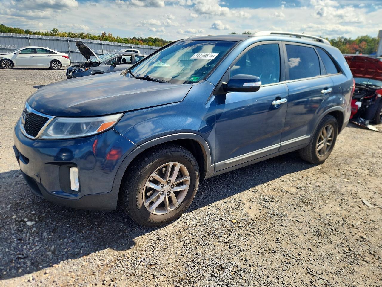 2014 KIA SORENTO LX | 5XYKT3A67EG514191 | UPCARS