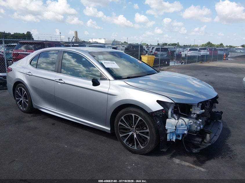 2018 TOYOTA CAMRY SE | 4T1B11HK6JU501207 | UPCARS