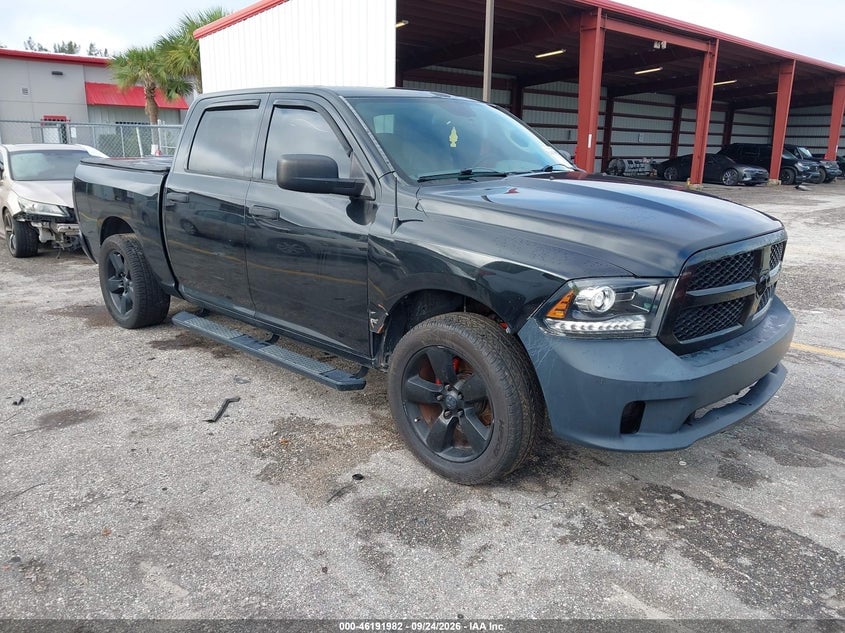 2015 RAM 1500 EXPRESS | 1C6RR6KTXFS651633 | UPCARS