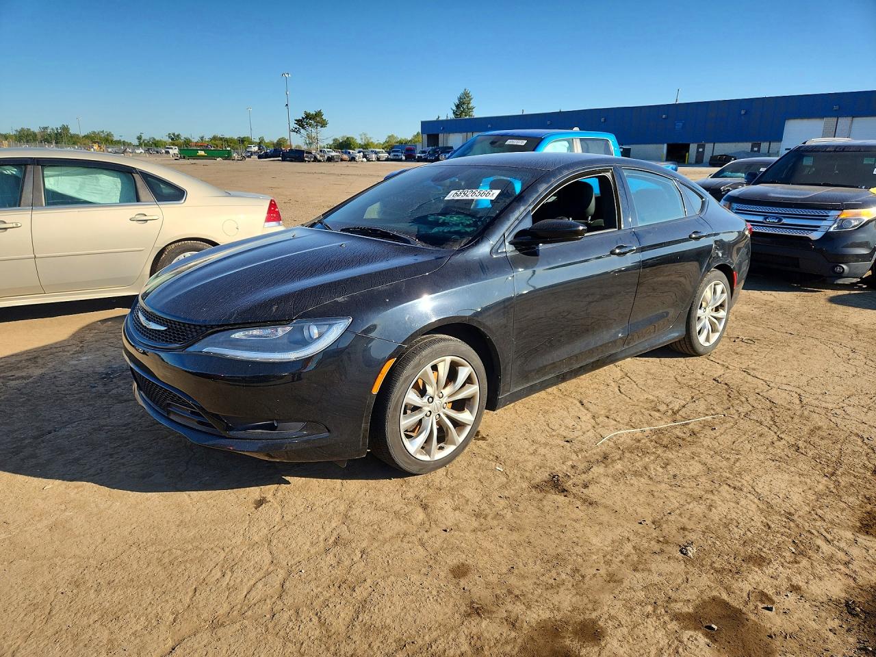 2015 CHRYSLER 200 S | 1C3CCCBB1FN654624 | UPCARS