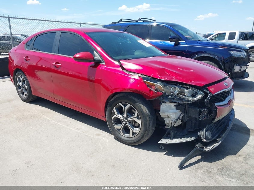 2019 KIA FORTE LXS | 3KPF24AD8KE083359 | UPCARS