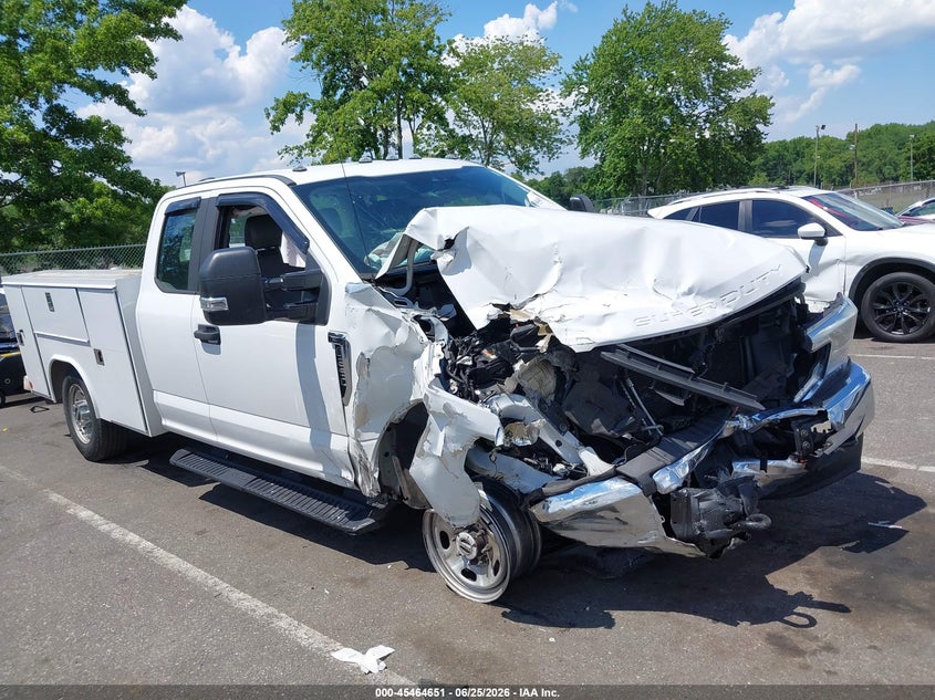 2020 FORD F-250 WITH SERVICE BODY XL | 1FD7X2B61LED79844 | UPCARS