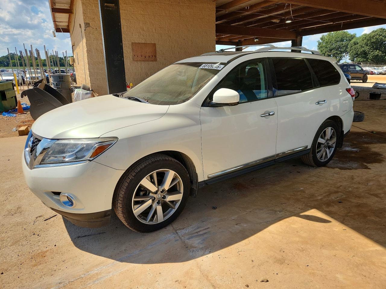 2014 NISSAN PATHFINDER S | 5N1AR2MN2EC617848 | UPCARS