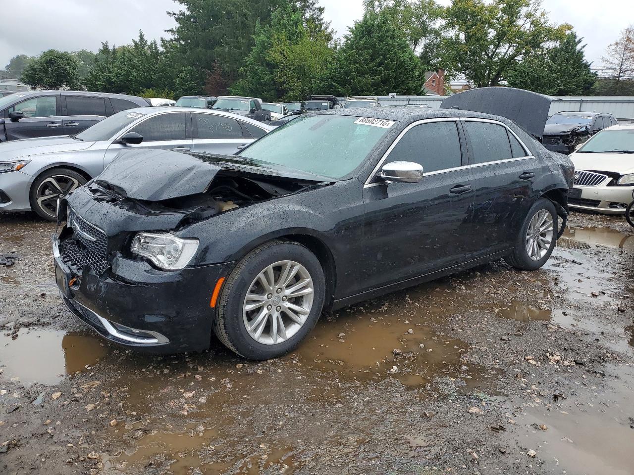 2017 CHRYSLER 300 LIMITED | 2C3CCAAG1HH529815 | UPCARS