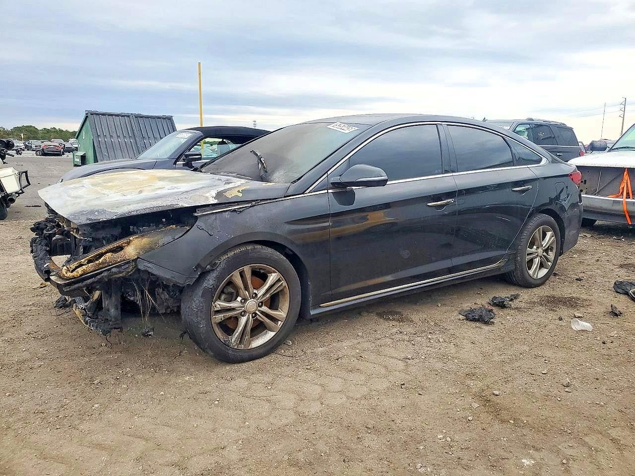 2018 HYUNDAI SONATA SPORT | 5NPE34AF1JH623378 | UPCARS