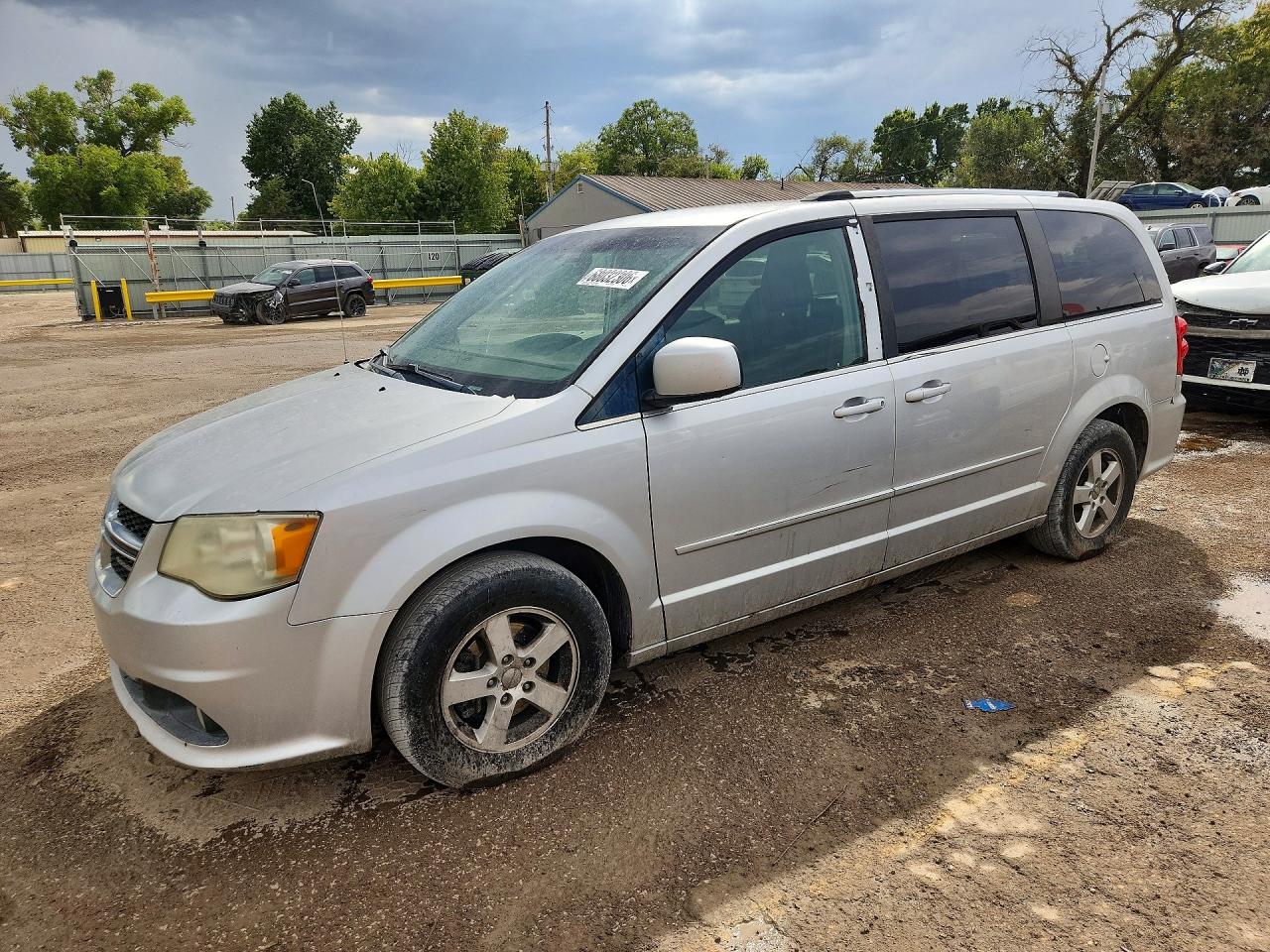 2011 DODGE CARAVAN CREW | 2D4RN5DG1BR689152 | UPCARS