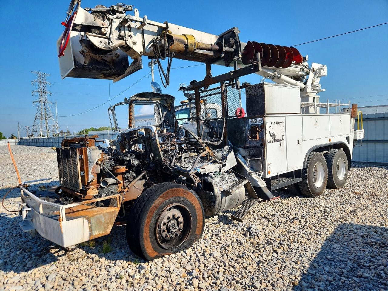 2008 PETERBILT ALL OTHER | 2NPRLN9X08M751778 | UPCARS
