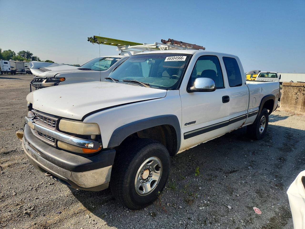 2000 CHEVROLET SILVERADO K2500 | 1GCGK29U1YE331789 | UPCARS