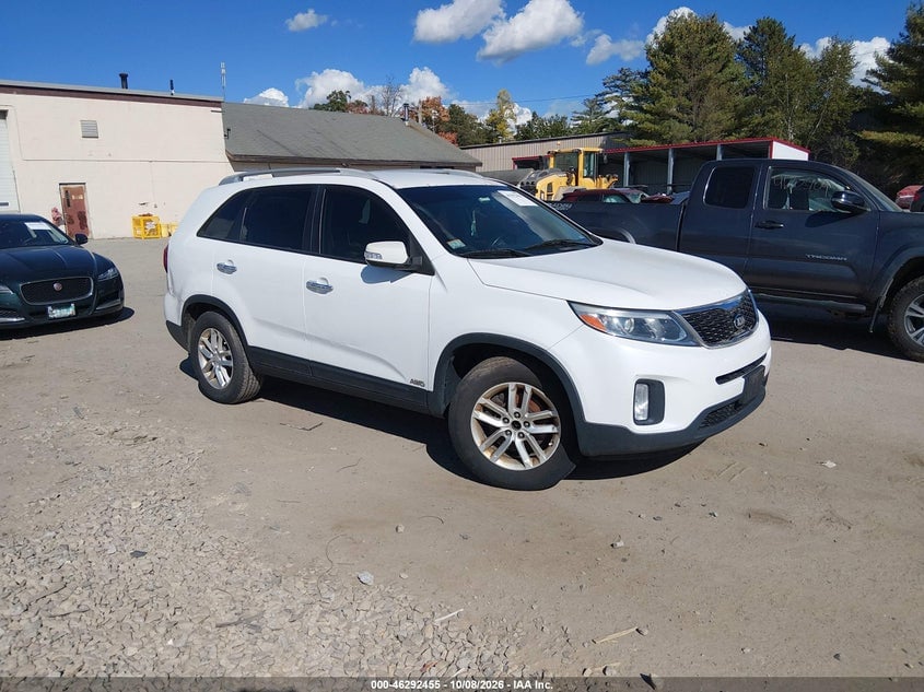 2015 KIA SORENTO LX V6 | 5XYKTDA73FG651029 | UPCARS