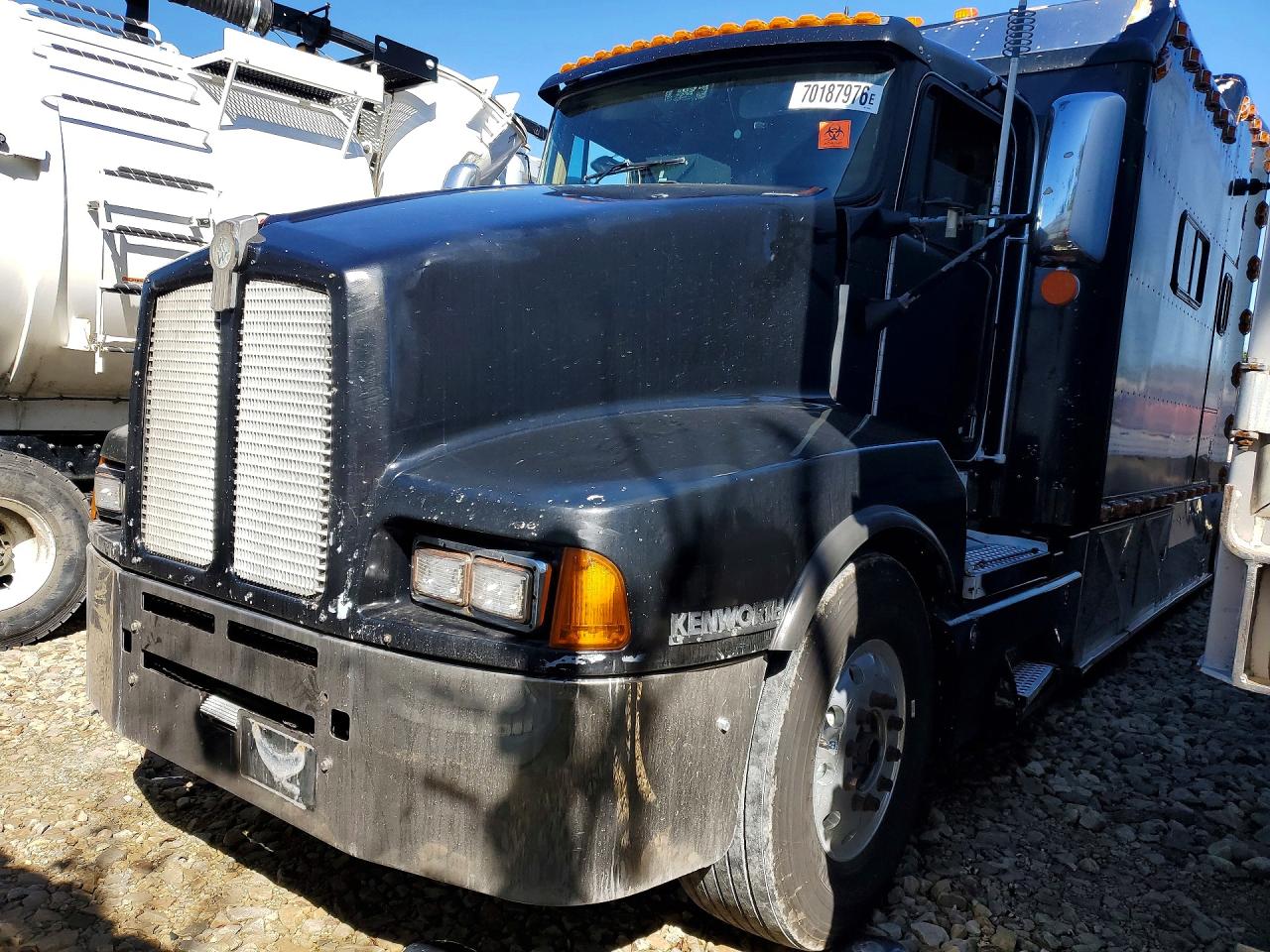 1999 KENWORTH ALL OTHER T600 SEMI TRUCK | 1XKADB9X9XR797525 | UPCARS