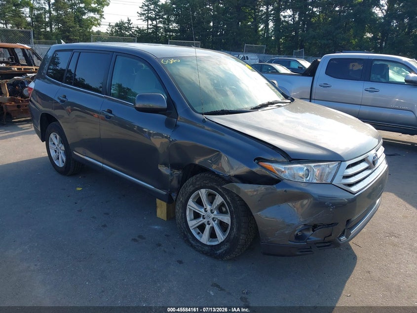 2011 TOYOTA HIGHLANDER BASE V6 | 5TDBK3EH3BS079408 | UPCARS