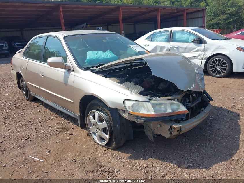 2000 HONDA ACCORD 2.3 SE | 1HGCG5672YA051176 | UPCARS