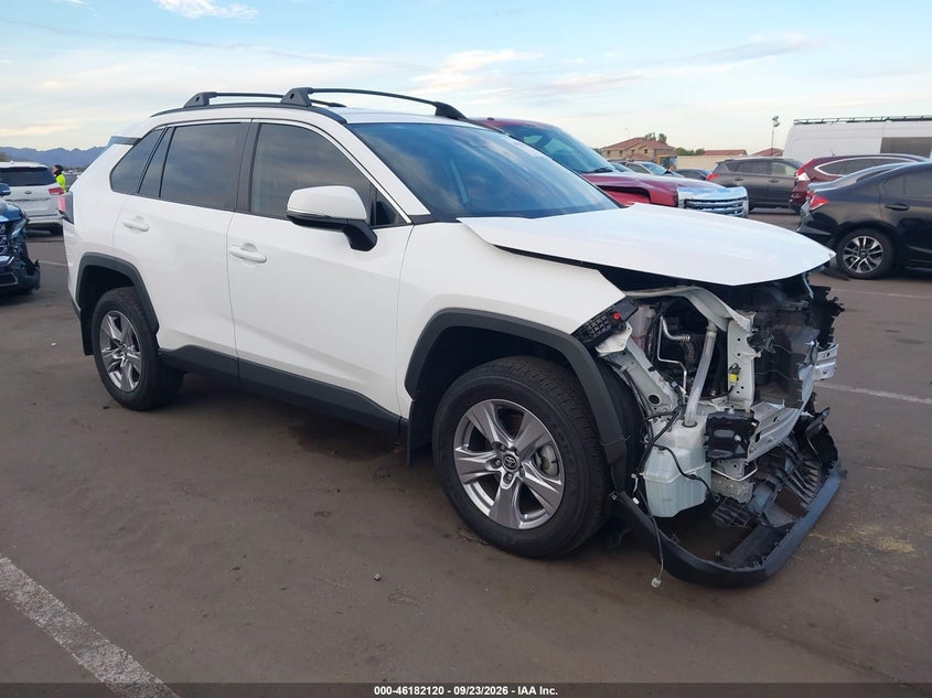 2024 TOYOTA RAV4 XLE | 2T3W1RFV2RW356246 | UPCARS
