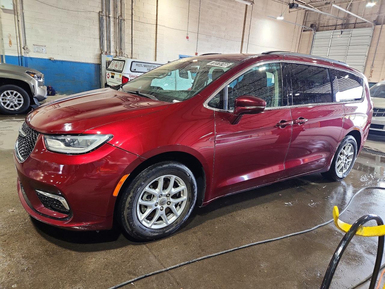 2022 CHRYSLER PACIFICA TOURING L | 2C4RC1BG9NR217915 | UPCARS