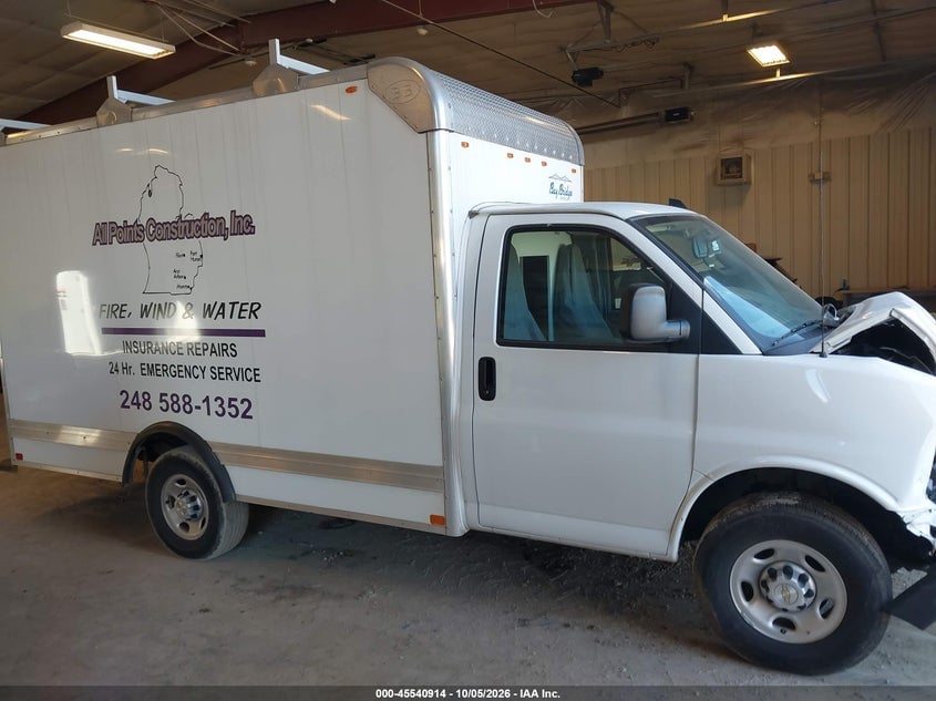 2024 CHEVROLET EXPRESS CUTAWAY WORK VAN | 1HA0GRF72RN016653 | UPCARS