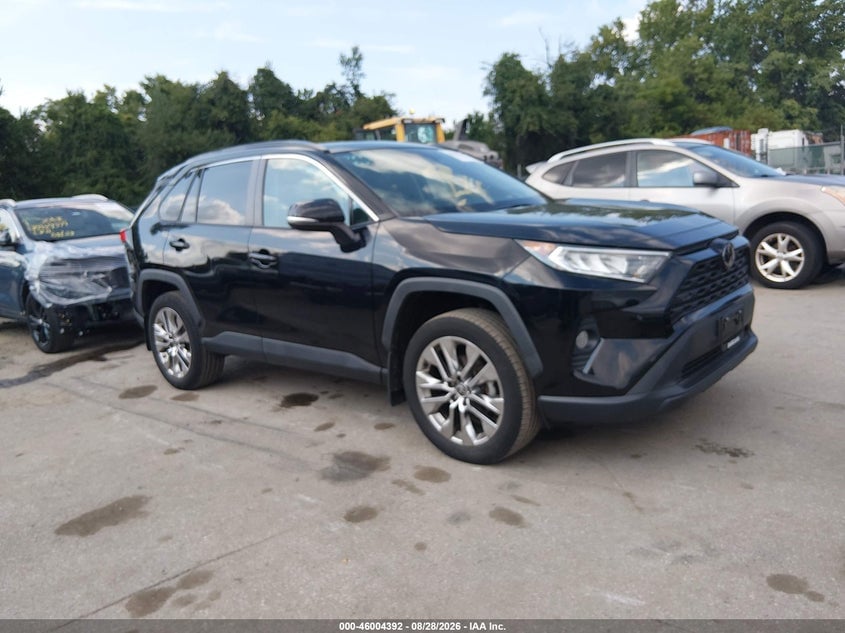 2021 TOYOTA RAV4 XLE PREMIUM | 2T3A1RFV6MC236499 | UPCARS