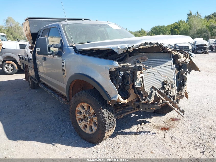 2022 FORD F-350 CHASSIS XLT | 1FD8X3FN6NEC61500 | UPCARS