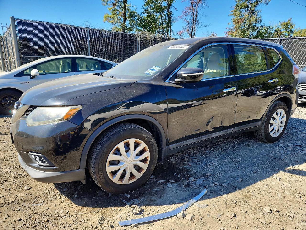 2015 NISSAN ROGUE S | 5N1AT2MT6FC771979 | UPCARS