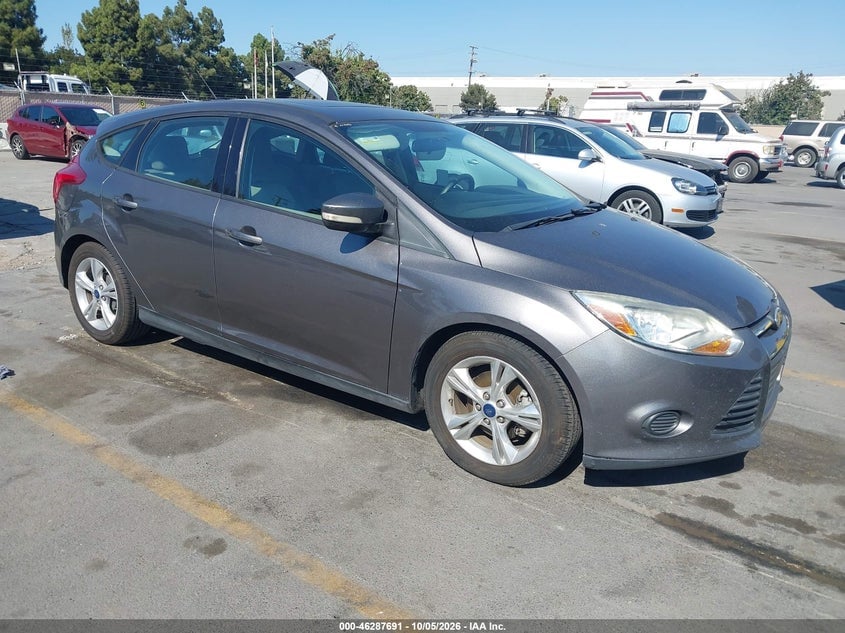 2014 FORD FOCU SE | 1FADP3K23EL332507 | UPCARS