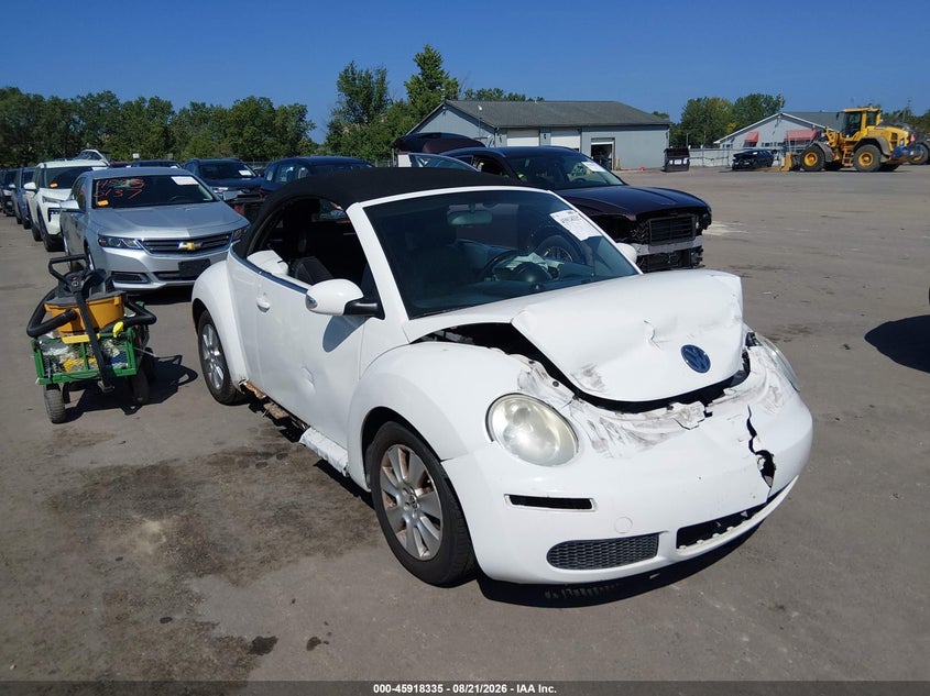 2010 VOLKSWAGEN NEW BEETLE 2.5L | 3VWRW3AL5AM008669 | UPCARS