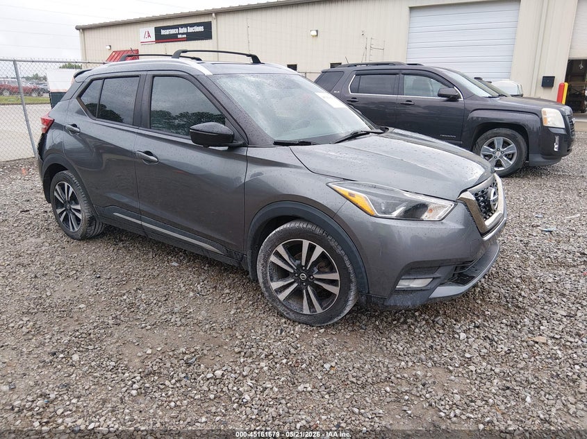 2019 NISSAN KICK SR | 3N1CP5CU8KL564055 | UPCARS