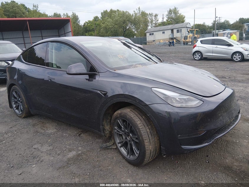 2025 TESLA MODEL Y LONG RANGE DUAL MOTOR ALL-WHEEL DRIVE | 7SAYGDEE1SA342605 | UPCARS