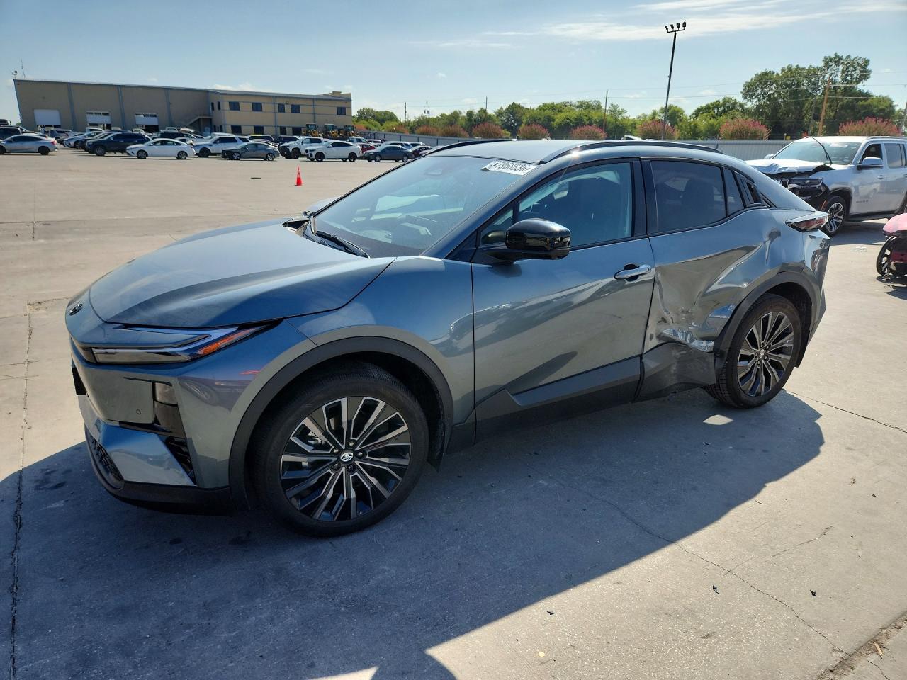 2026 TOYOTA C-HR XSE | JTMAAAAD8TJ016373 | UPCARS