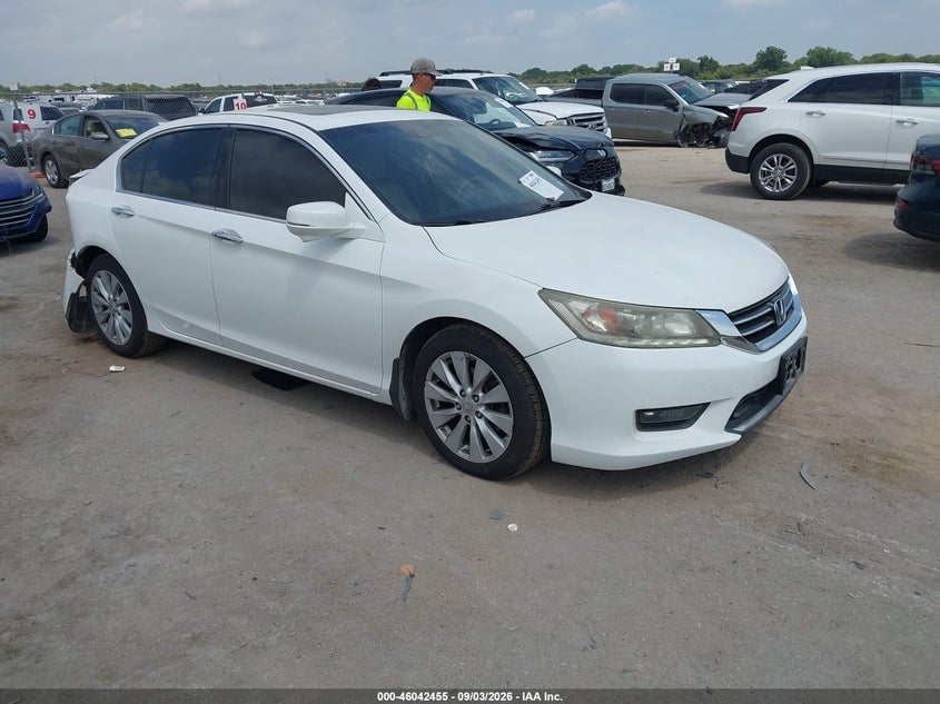 2015 HONDA ACCORD TOURING | 1HGCR3F9XFA026040 | UPCARS