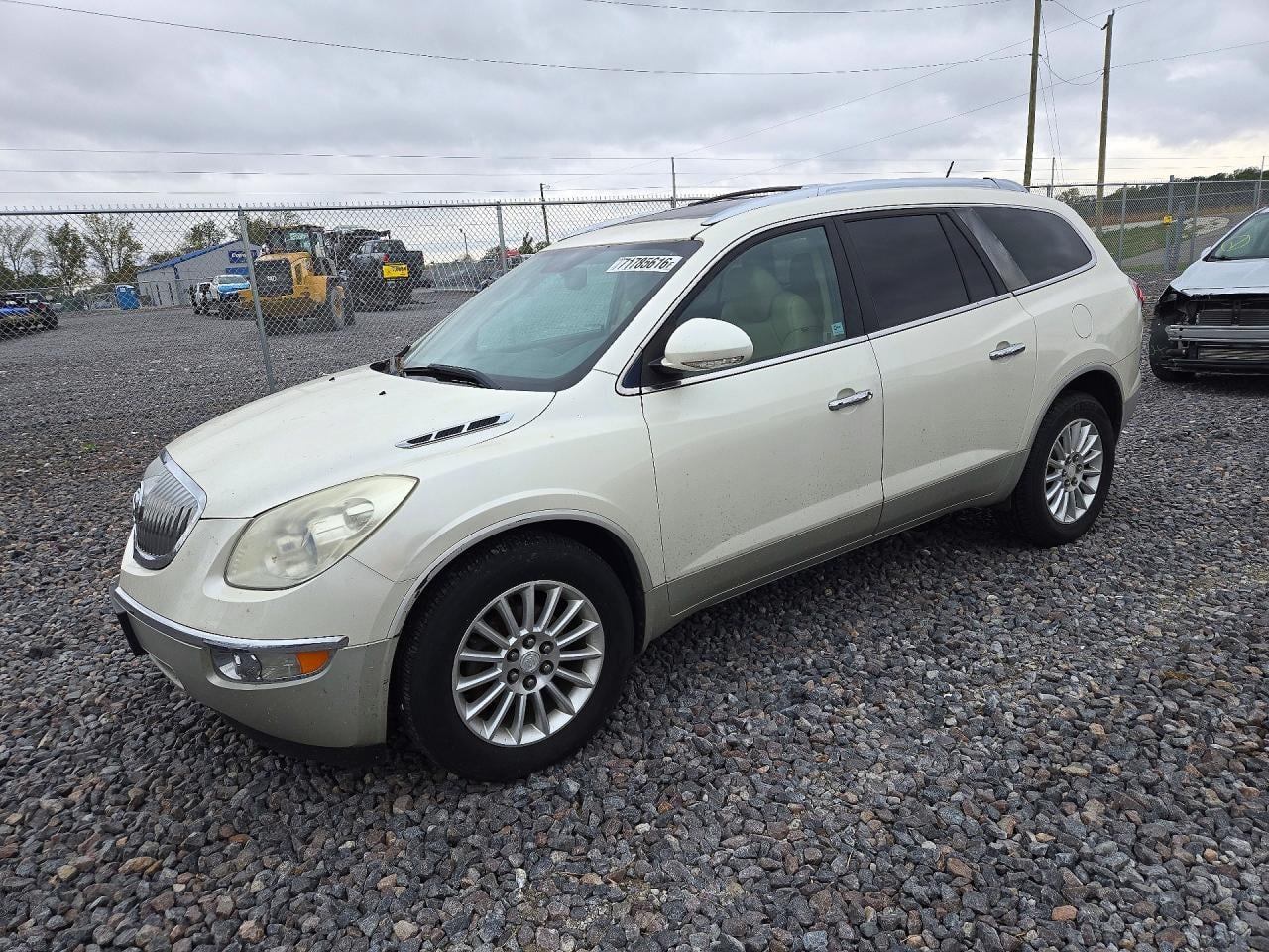2011 BUICK ENCLAVE CXL | 5GAKRBED9BJ278514 | UPCARS