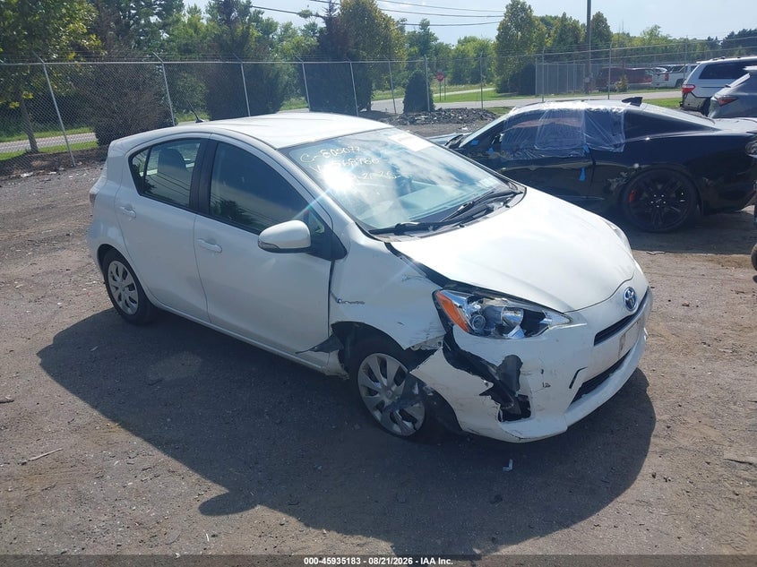 2014 TOYOTA PRIUS C TWO | JTDKDTB35E1568980 | UPCARS