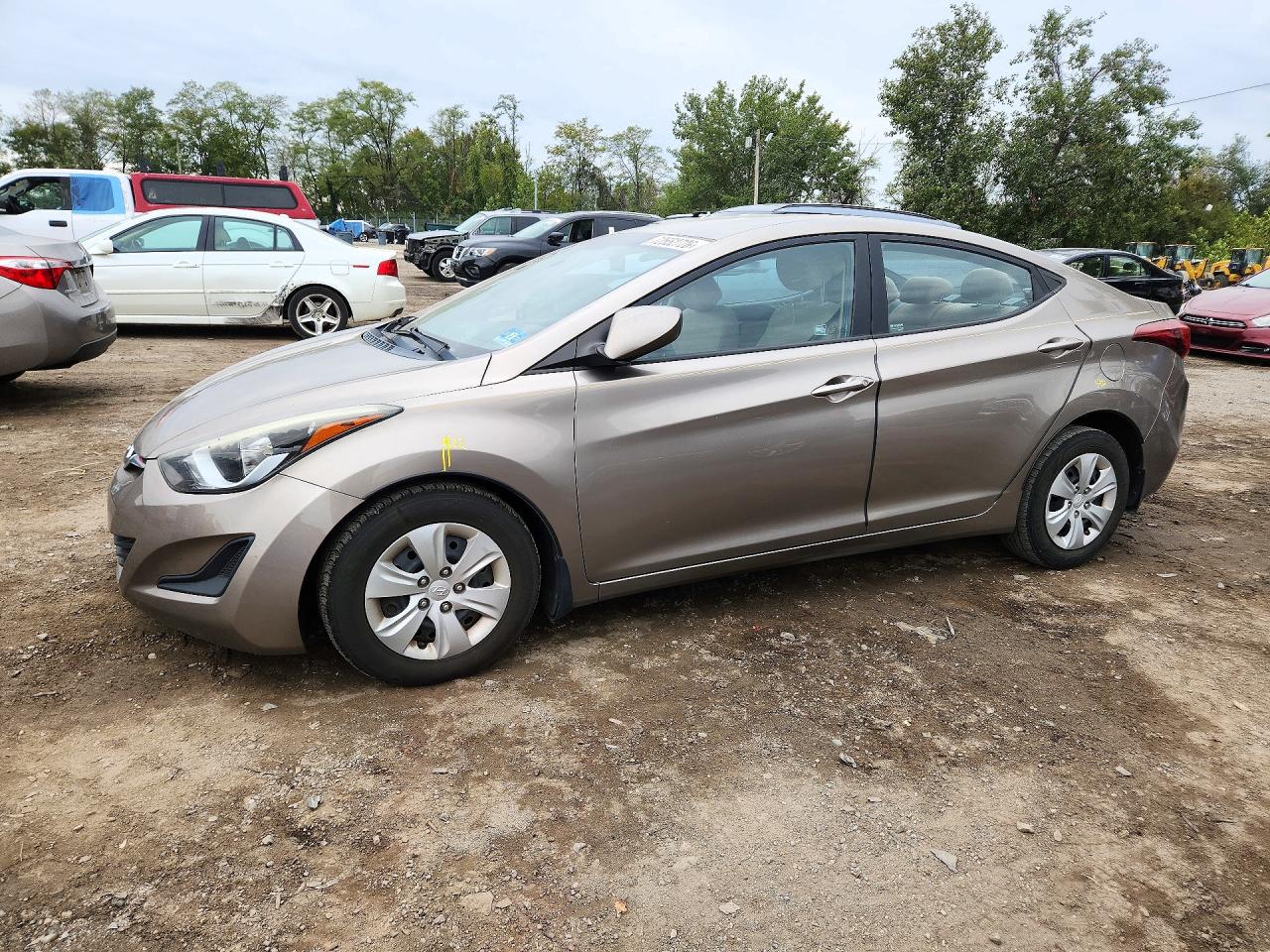 2016 HYUNDAI ELANTRA SE | 5NPDH4AE9GH720146 | UPCARS