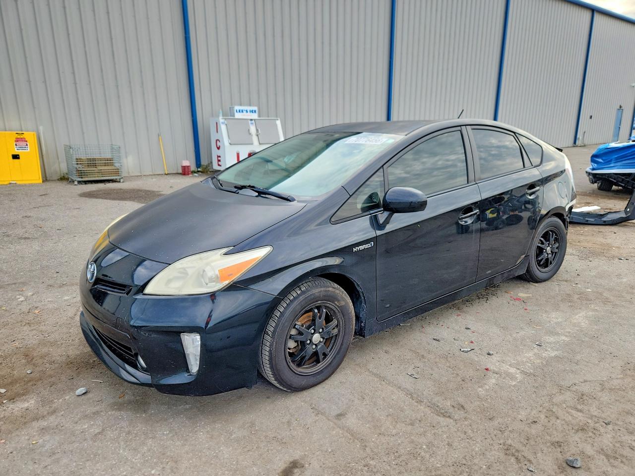 2015 TOYOTA PRIUS TWO | JTDKN3DU3F1975975 | UPCARS