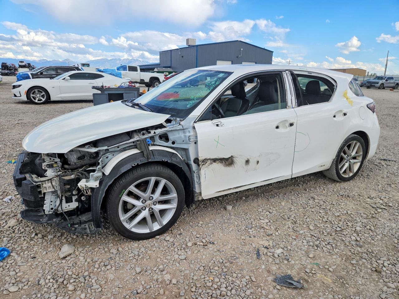 2015 LEXUS CT 200 | JTHKD5BH6F2245281 | UPCARS